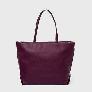 Athleisure Soft Tote Handbag- Burgundy